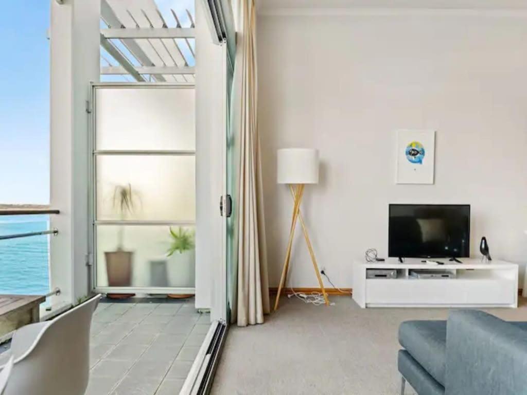 Relaxing Sea Wharf View Apartment 오클랜드 외부 사진